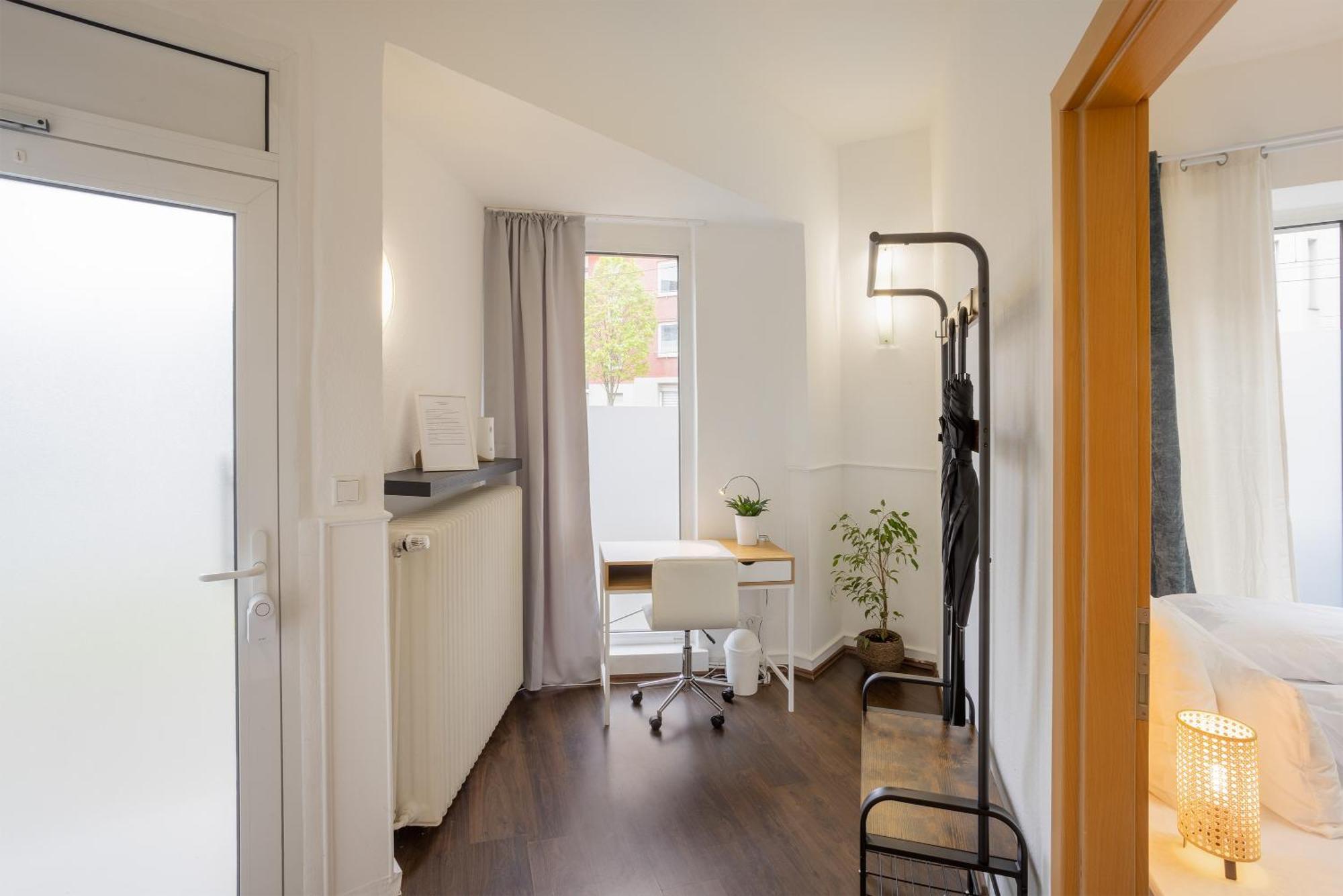 Ruhrapartments #Naehe A40 #Zentral #Fastwifi #Perfekt Fuer Familien Und Geschaeftsreisen Bochum Esterno foto